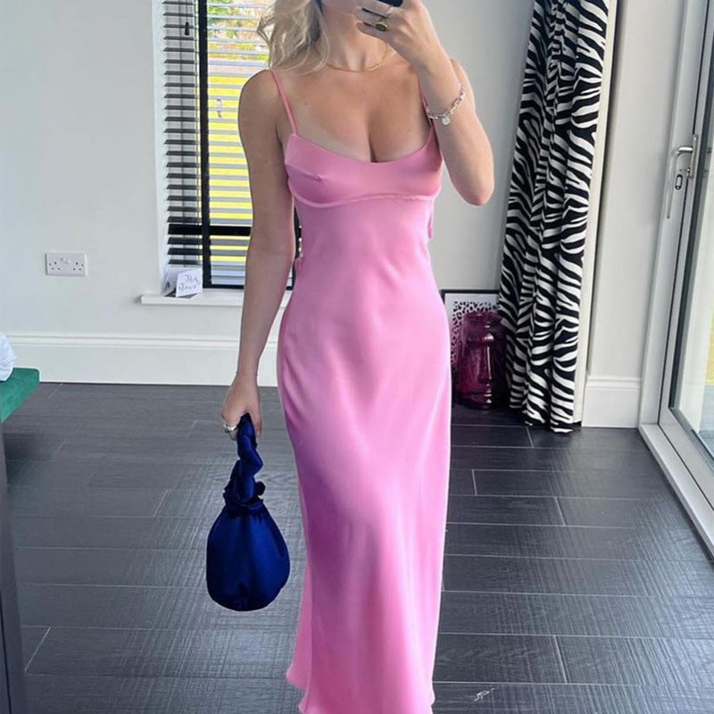 Robe longue satinée femme Élégante sans manches à bretelles fines, Robe de soirée sexy décontractée sans dos pour l'été