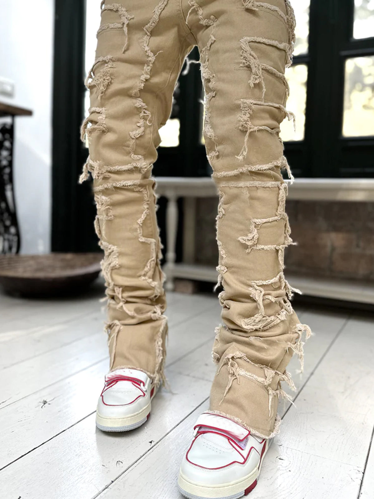 Pantalon déchiré à franges, avec patchs individuels, coupe longue ajustée, jean superposé pour hommes