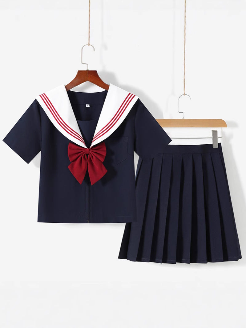 Colis de livraison en usine service après-vente trois livres rouges uniforme de marin JK pour les écoles sens costume JK jupe JK jupe plissée authentique