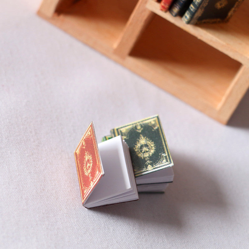 Dollhouse1:12 mini maison de poupée livres classiques poche accessoires maison accessoires de tir de scène BJD